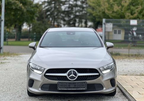 Mercedes-Benz A 180, 2020