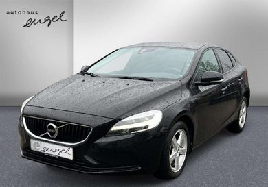 Volvo V40, 2018