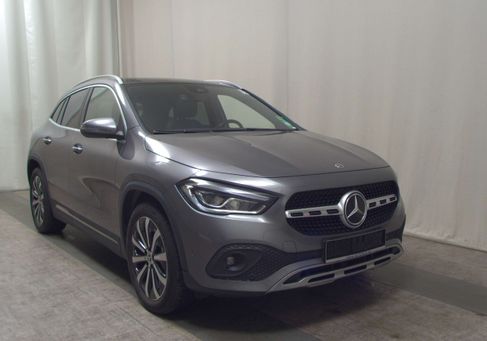 Mercedes-Benz GLA 220, 2023 3