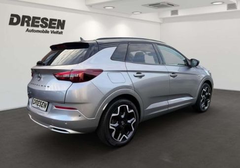 Opel Grandland X, 2022 3