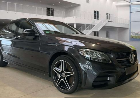 Mercedes-Benz C 400, 2021
