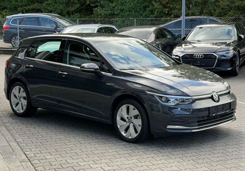 Volkswagen Golf, 2024 3