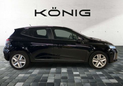Renault Clio, 2025