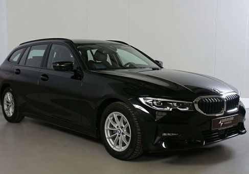 BMW 320, 2022