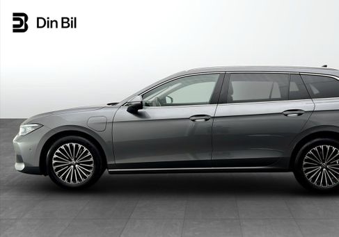 Volkswagen Passat Variant, 2025 2