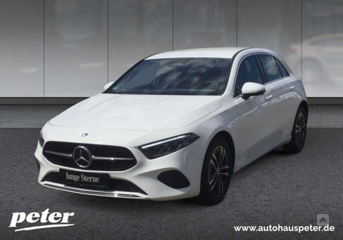 Mercedes-Benz A 180, 2023