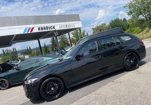 BMW 320, 2022