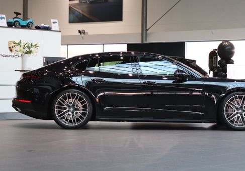 Porsche Panamera, 2026