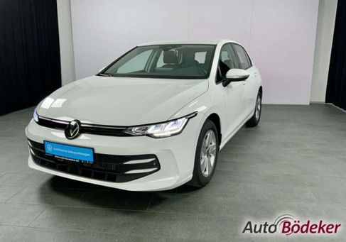 Volkswagen Golf, 2024 2