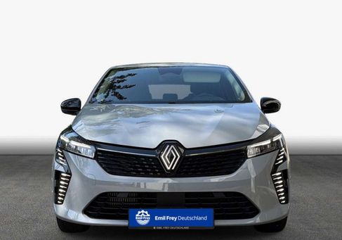 Renault Clio, 2025 3