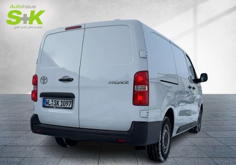 Toyota Proace, 2024