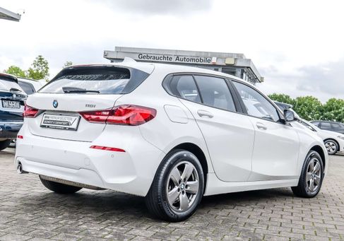 BMW 118, 2023 2