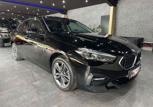 BMW 220, 2023 2