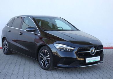 Mercedes-Benz B 180, 2025