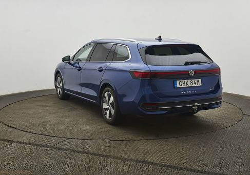 Volkswagen Passat Variant, 2025 3