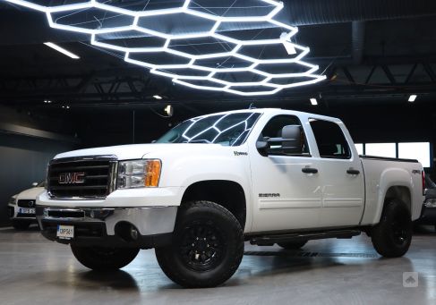 GMC Sierra, 2011