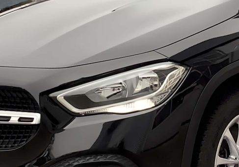 Mercedes-Benz GLA 250, 2021