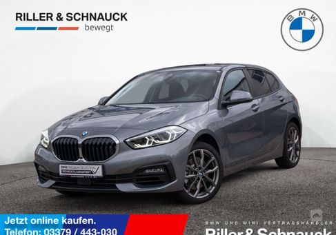 BMW 120, 2023