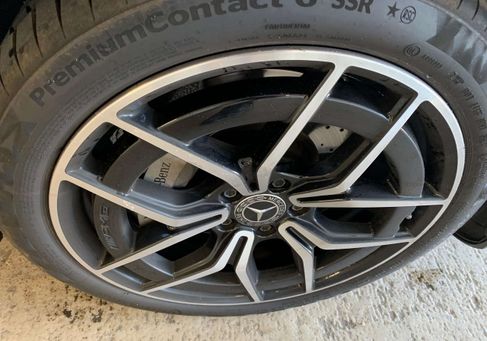Mercedes-Benz E 400, 2023