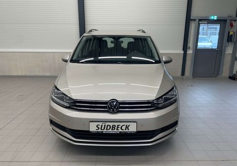 Volkswagen Touran, 2024 2