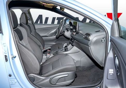 Hyundai i30, 2023 3