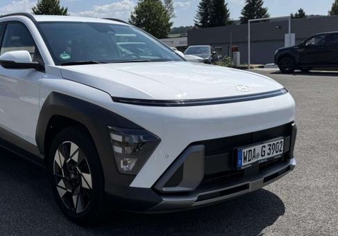Hyundai Kona, 2023 3