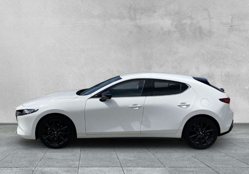 Mazda 3, 2022