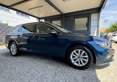 Volkswagen Passat, 2022