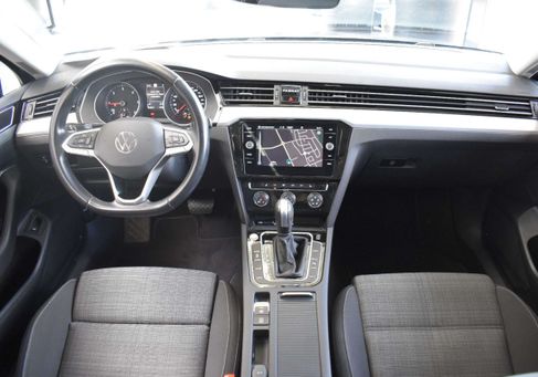 Volkswagen Passat Variant, 2021 3