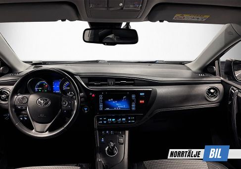 Toyota Auris Touring Sports, 2016