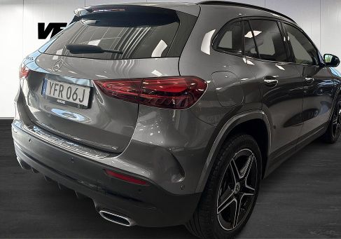 Mercedes-Benz GLA 250, 2024 3