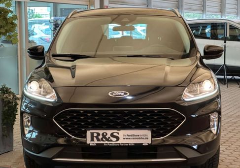 Ford Kuga, 2021