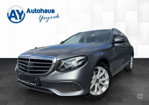Mercedes-Benz E 220, 2017