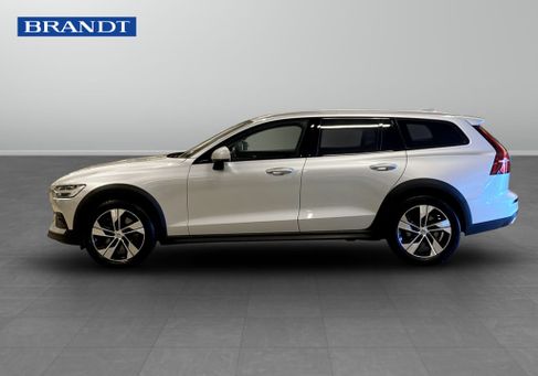Volvo V60 Cross Country, 2021 3