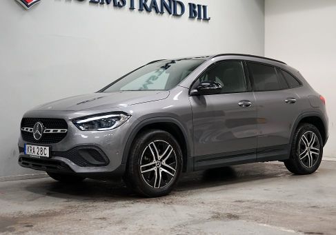 Mercedes-Benz GLA 250, 2023