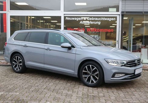 Volkswagen Passat Variant, 2023 2