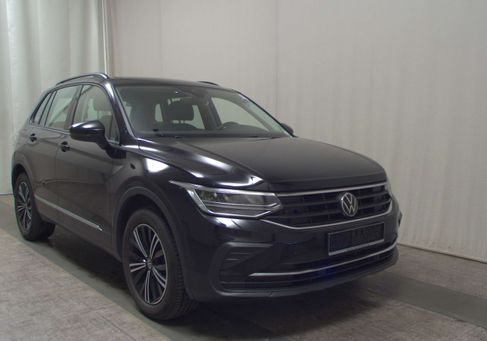 Volkswagen Tiguan, 2022 3
