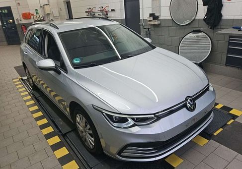 Volkswagen Golf, 2024 2