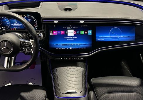 Mercedes-Benz E 300, 2025