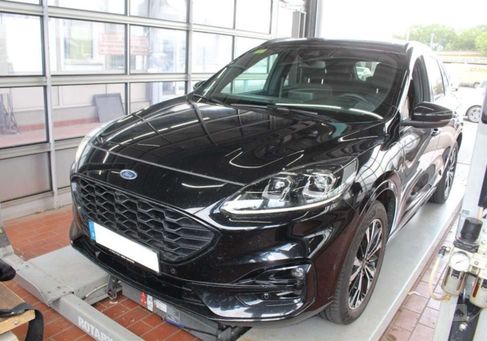 Ford Kuga, 2021