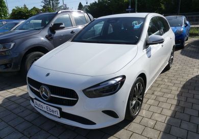 Mercedes-Benz B 200, 2024