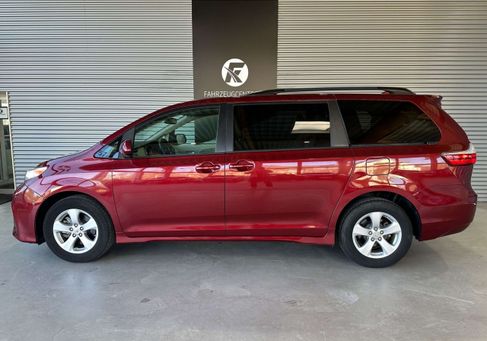 Toyota Sienna, 2018