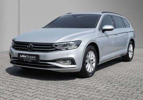 Volkswagen Passat Variant, 2022