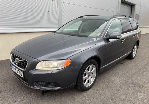 Volvo V70, 2011