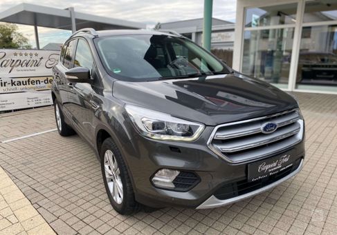 Ford Kuga, 2019