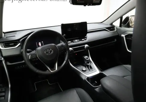 Toyota RAV 4, 2023 3