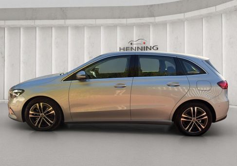 Mercedes-Benz B 180, 2024