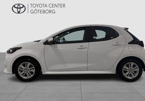 Toyota Yaris, 2024 3