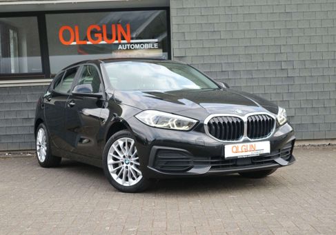 BMW 120, 2024