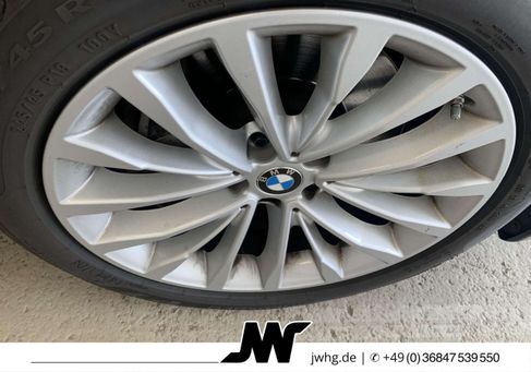 BMW 530, 2022 3
